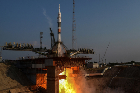 Launch of Soyuz-FG launch vehicle carrying Soyuz-MS spacecraft from Baikonur Cosmodrome © Maksim Blinov / Sputnik