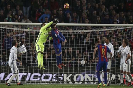 إحدى مباريات الكلاسيكو