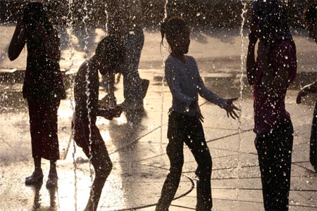 The traffickers lured vulnerable girls and young women into prostitution networks. (File photo: AP)