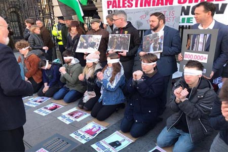 من الوقفة التضامنية مع الاسرى في ايرلندا