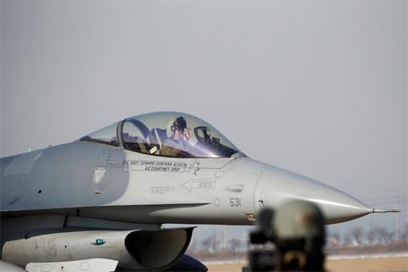 US Air Force F-16 fighter jet.