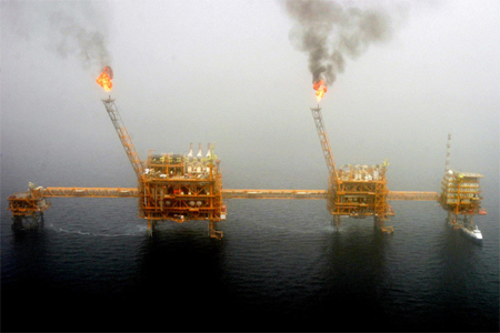 Oil production platform at the Soroush oil fields in the Persian Gulf, south of Tehran