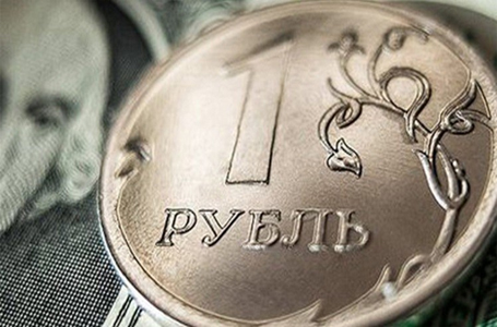  الروبل يرتفع خلال تداولات نهاية العام