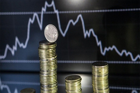 سي إن إن عن الروبل: من استثمر في روسيا يبتسم