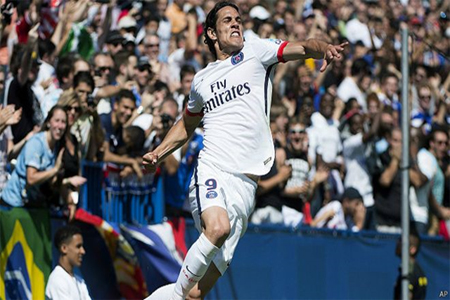 أحرز كافاني الهدف الثاني والأخير في المباراة