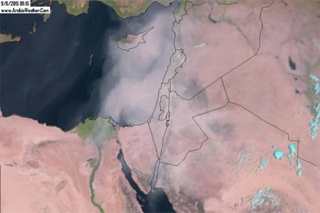 كتلة كثيفة من الغبار تغطي أجزاء واسعة من بلاد الشام