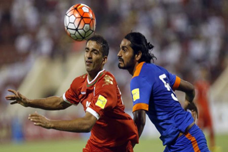 من مباراة سلطنة عمان مع الهند (الفرنسية)