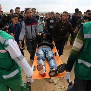 26 اصابة برصاص الاحتلال خلال مسيرة بحرية في غزة 