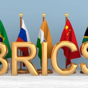 هل تنجح أفريقيا في التحرر من هيمنة الدولار؟