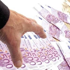 Theft, Piracy, and Extortion: Why the Fear of the Consequences of Seizing Russian Assets? 